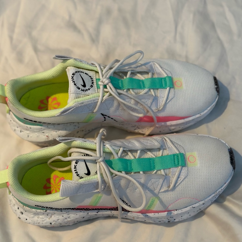 LIKE NEW Women’s Nike Crater Impact shoe size 9.5